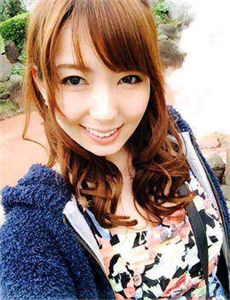 《神田美穗》